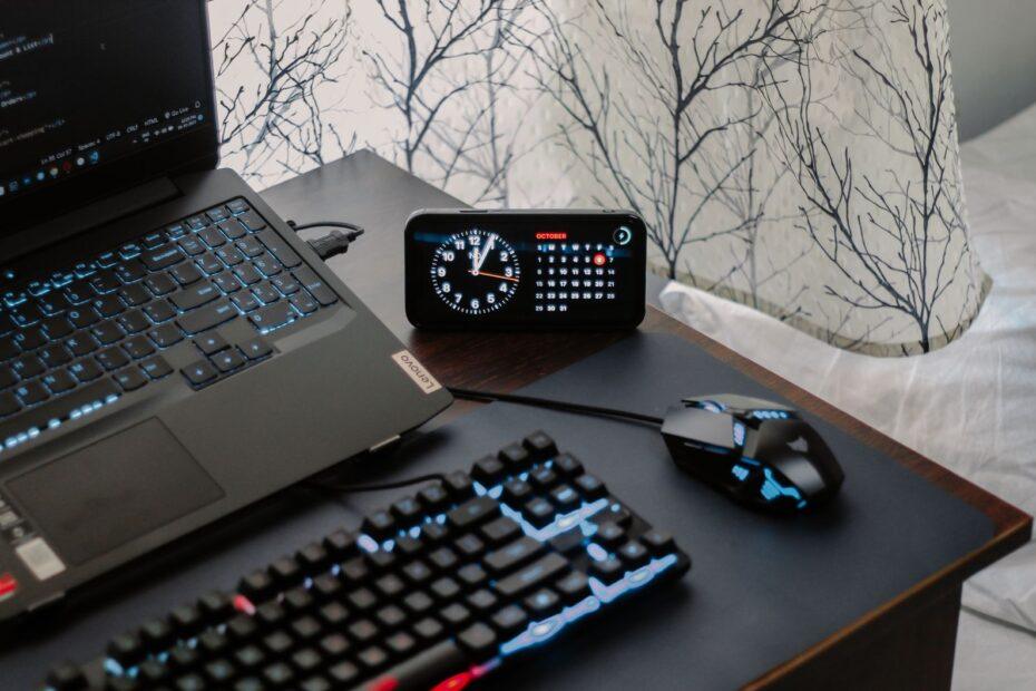 Illustration of The Real Difference Between A Gaming Desk And A Standard Office Desk